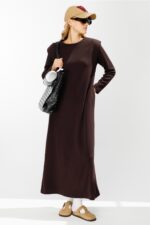 فستان Aller مصنوع من القطن المضغوط باللون البني المر - صورة من 3