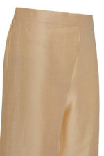 بنطلون بيج فضفاض من الكتان