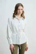 قميص مخطط رفيع مع حزام حبل - أبيض