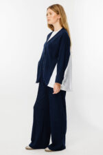 طقم كارديجان تريكو من البوبلين وبنطلون أزرق داكن - صورة من 4