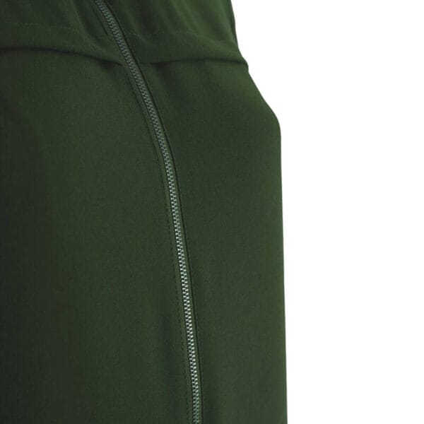 عباية بتفاصيل سحاب من Green Moments